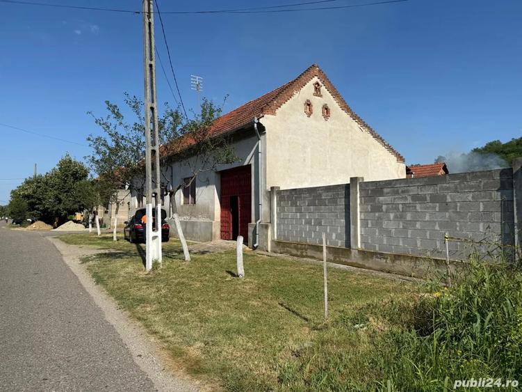 De vanzare Casa + Teren 3151m2 - 1