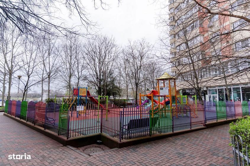 Titan parc metrou 2 minute stradal LUX - 14