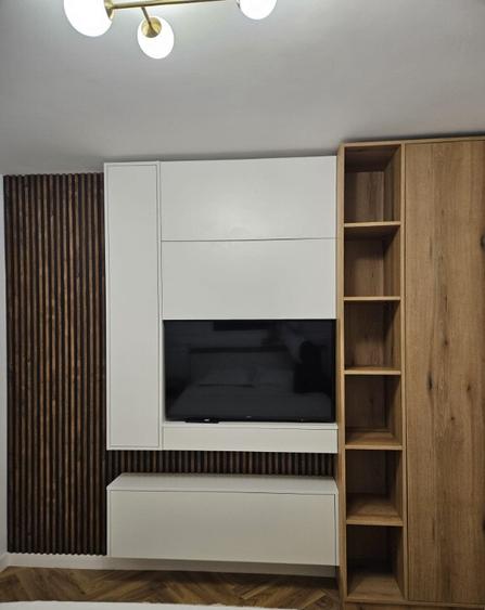 Apartament 2 cam. decomandat,renovat lux,mobilat la Metrou 1 Decembrie - 12