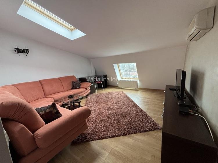 Zona Trocadero - Apartament 2 camere