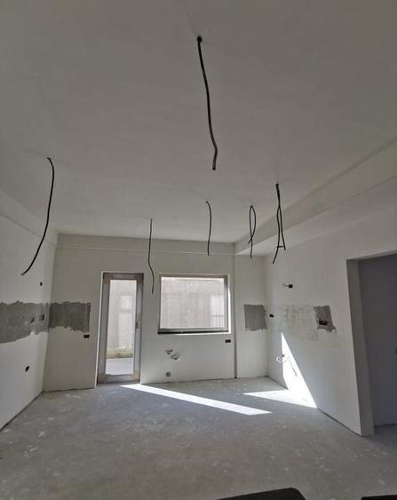 Casa de vanzare Duplex zona Carrfour - 14