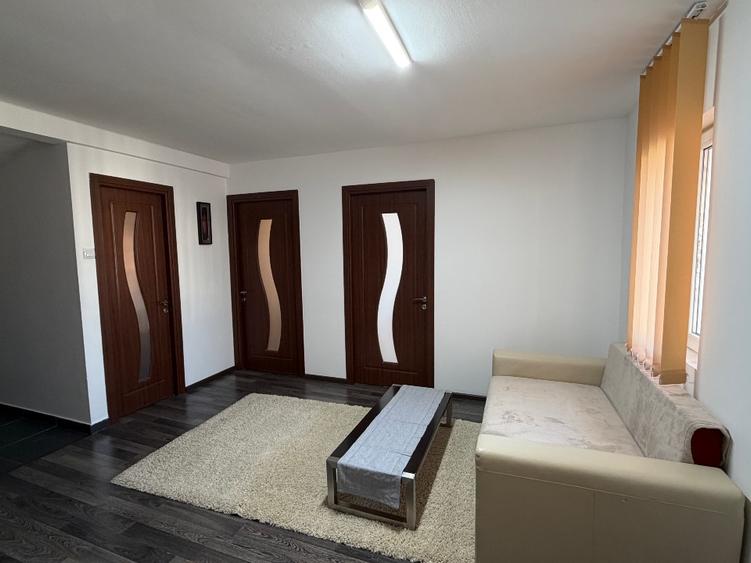 Închiriez apartament 3 camere decomandat pe termen lung - 5