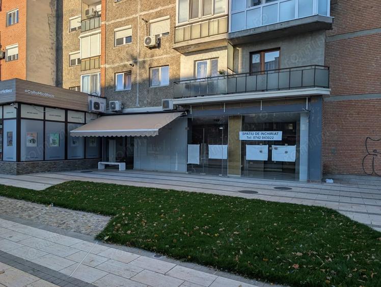 SAD comercial, de inchiriat, zona Micalaca, Piata Soarelui - 4