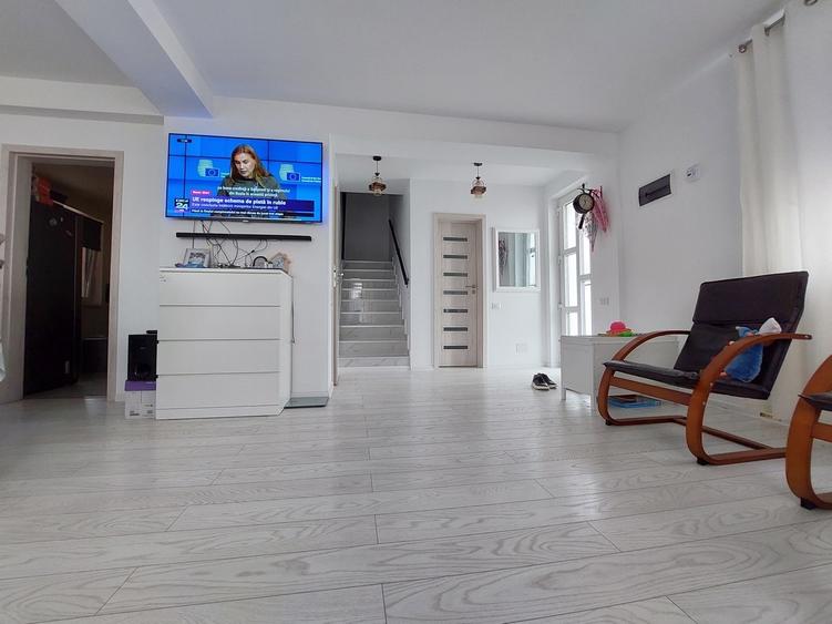 Domnesti, vila, panouri solare 6kw noi - 17