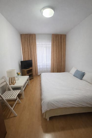 3 Camere Decomandat  Zona Trocadero- Bd.Alexandru Lapusneanu - 5