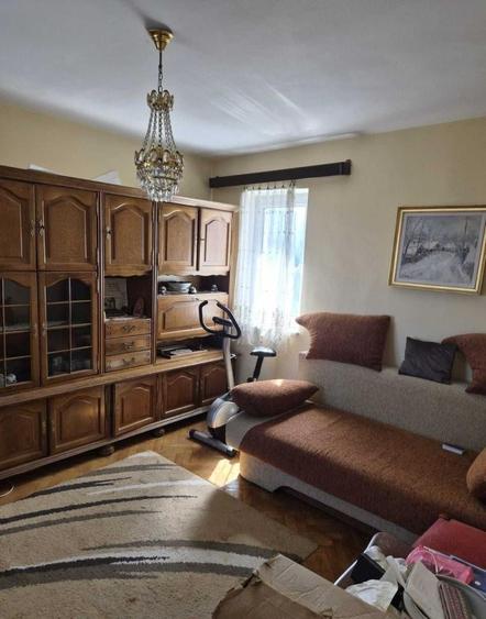Apartament cu 3 camere, 66 mp, etaj intemediar, garaj, Zona Minerva - 1