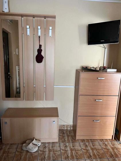 De vanzare apartament 2 camere Re?i?a - 5