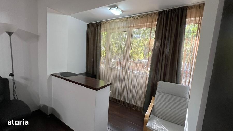 Apartament cu 2 camere semidecomandat în Constructorilor