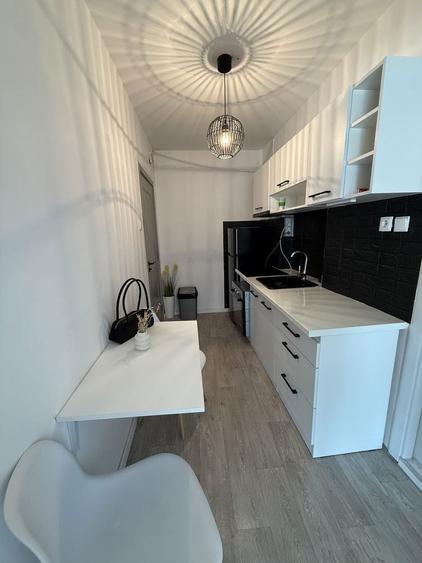 Inchiriez apartament 2 camere - 8