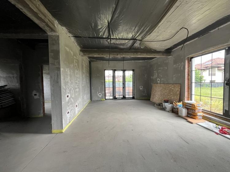 De vanzare vila individuala zona linistita langa padure Corbeanca - 6