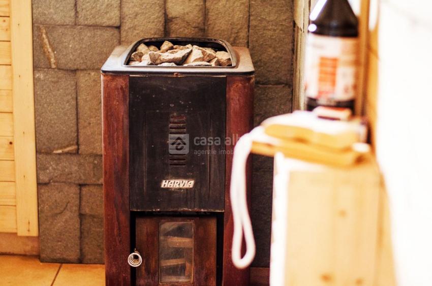 Proprietate unica, independenta energetic, zona Bucium - 20