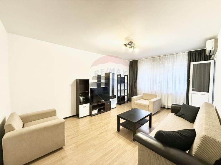 Apartament cu 3 camere de închiriat în zona Aparatorii Patriei - 1