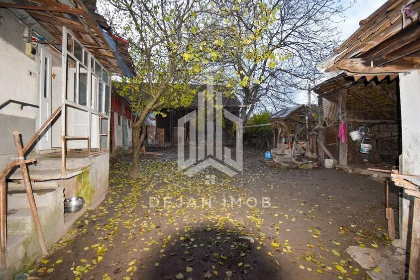 Casă individuală cu 2 camere cu Teren 531 Mp în Exterior Vest