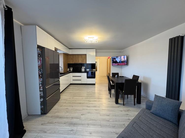 3 cam, 85 mp, decomandat, finisaje superioare, etaj 7, N. Titulescu - 2