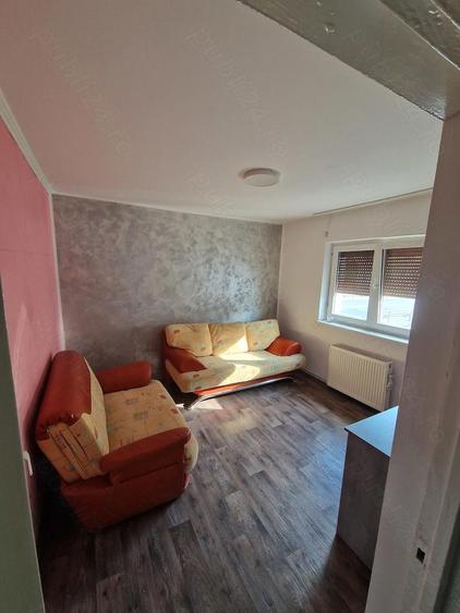 Apartament de inchiriere- 3 camere - Sighi?oara - 4