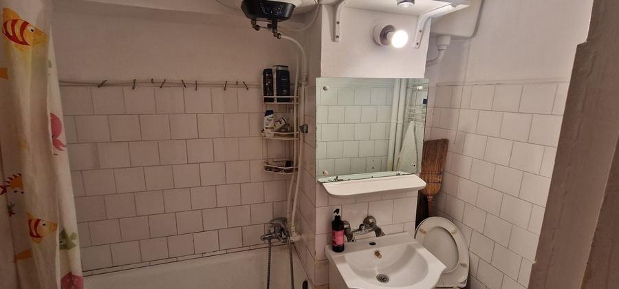 Garsonira decomandata, etaj intermediar, bloc cu lift. - 12