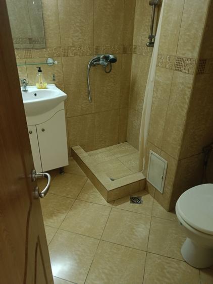 Apartament cu 4 camere decomandat în Ultracentral