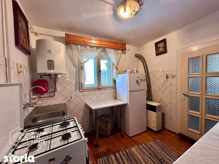 Casă cu 3 camere decomandat cu Teren 720 Mp în Șega