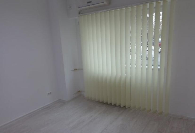 Apartament cu 3 camere decomandat în Unirii
