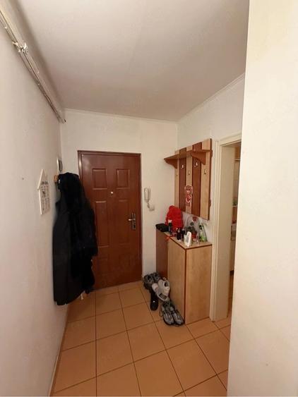 1 camera Aradului 300 euro - 5