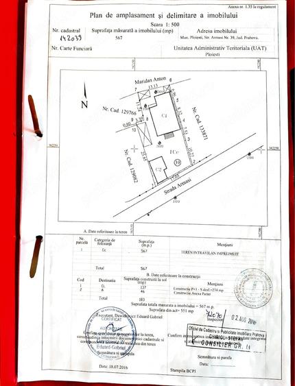 Casă cu 9 camere cu Teren 567 Mp în Central