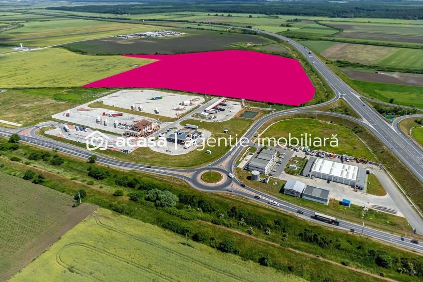 Teren Construcții extravilan de 131400 mp, în Periferie
