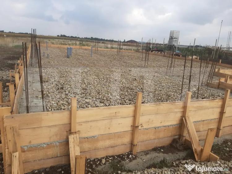 Teren de 500 mp, în Sântandrei