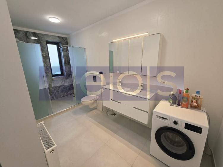 Duplex cu 5 camere cu Canalizare în Theodor Pallady