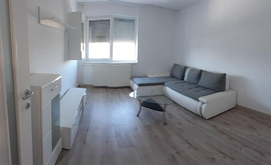 Apartament cu 2 camere decomandat în Exterior Vest