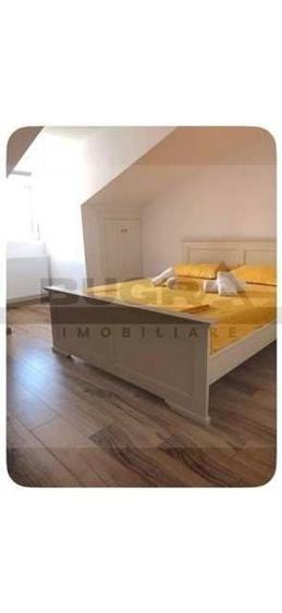 Apartament cu 3 camere în Florești