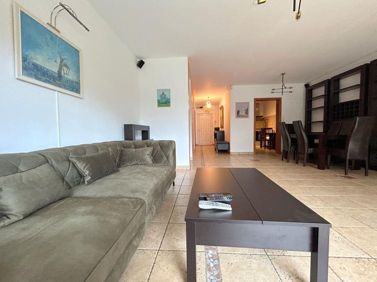 Duplex cu 5 camere cu Canalizare în Bucovina