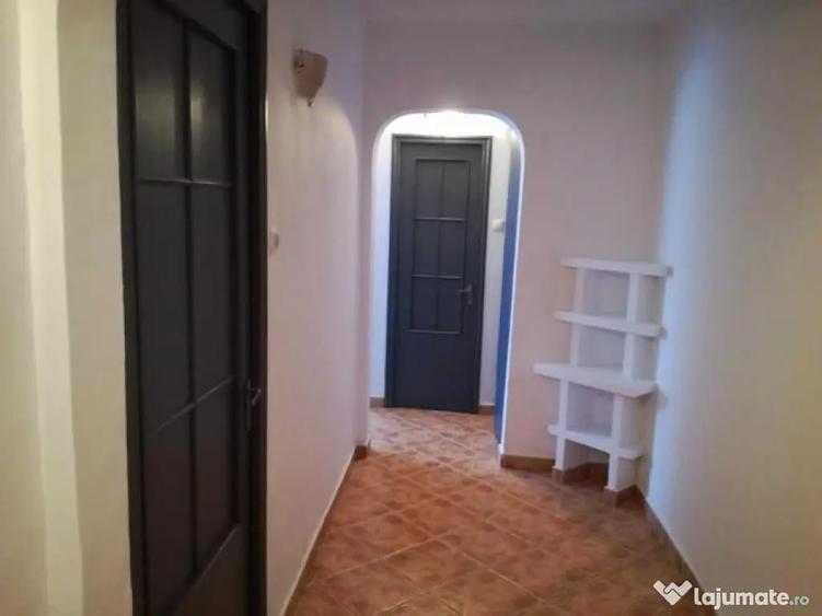 Apartament 3 camere de vanzare zona Dacia, CENTRALA GAZ - 5
