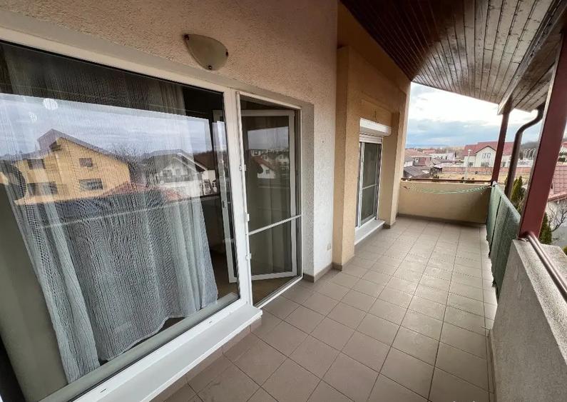 INCHIRIEZ apartament 3 camere decomandat,renovat,zona Selimbar - 9