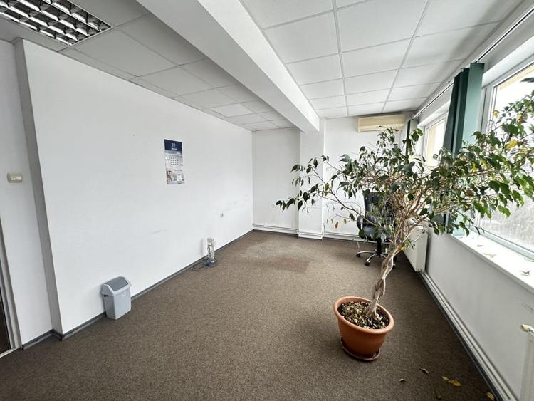 Hala industriala aut. ISU - 1200mp + birouri 900mp zona Mall - Selimbar - 6