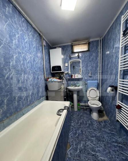 Casa spatioasa cu 4 camere, 103 mp, curte 70 mp, zona 13 Sep - 8