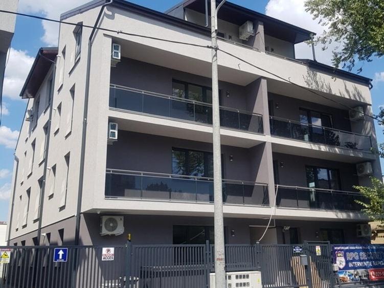 OBOR-COLENTINA, D-NA GHICA LANGA PENNY MARKET - 1