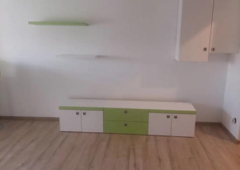 Dristor schitului etaj 8 - 1