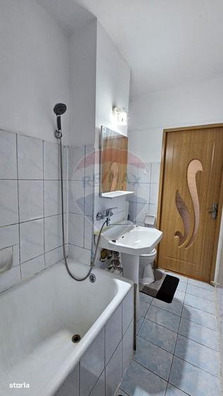 Apartament cu 2 camere de inchiriat in zona Malu Rosu - 4
