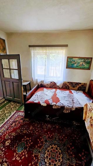 Vand casa la curte comuna Ulmu, judet Calrarasi la 200 m de lac! - 15