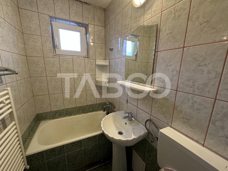 Apartament semidecomandat 2 camere balcon etaj 2 zona Negoiului - 7