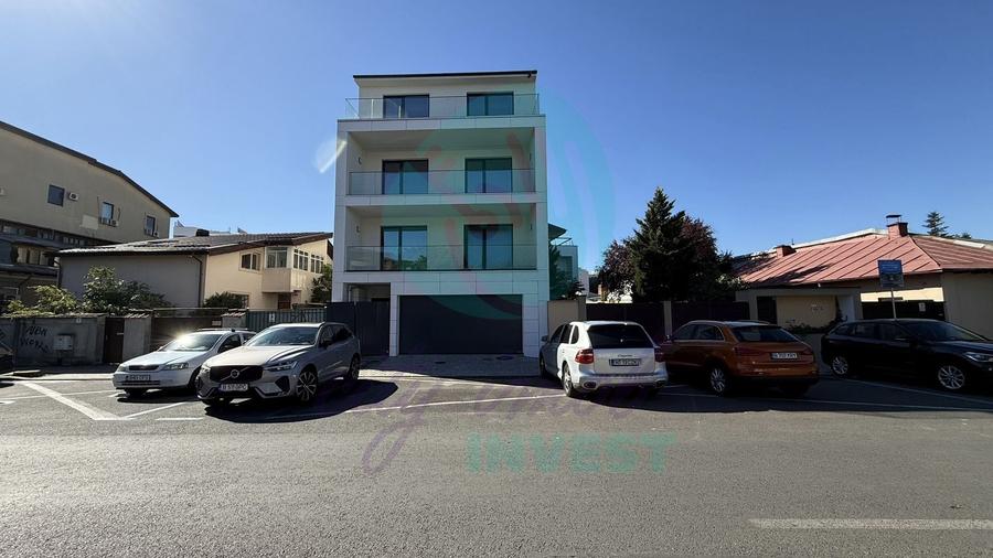 Apartament cu o curte generoasa de 60 mp - 2