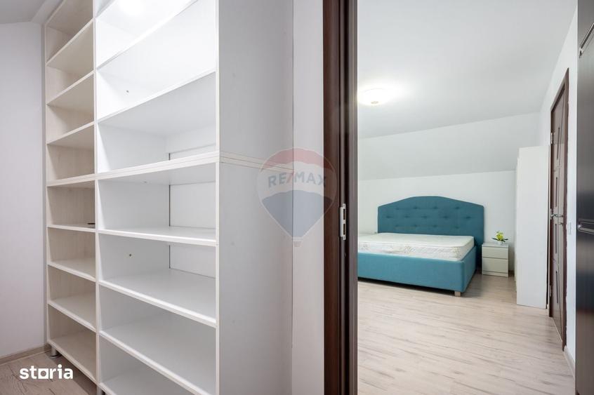 Casă cu 4 camere în Centură