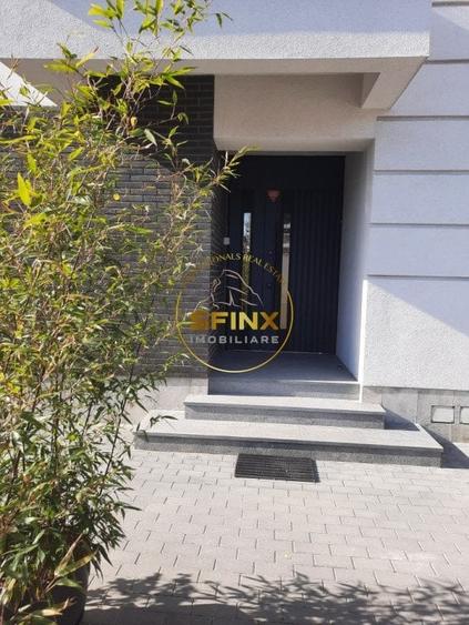 Iancu Nicolae Jolie Ville, vila noua, 7 camere, 4 locuri de parcare - 56