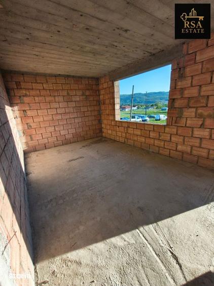 Casa de vanzare in Daesti 206 mp contruiti, 1600 mp teren, regim P - 12