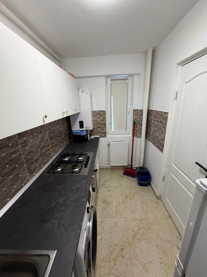 Inchiriez garsoniera propietar morarilor aer conditionat etc - 8