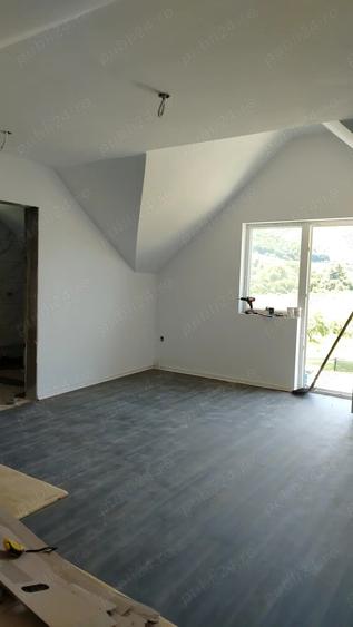 Vand casa ?i teren - 2