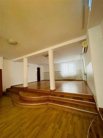 INCHIRIERE ANSAMBLU CASE VILE INDIVIDUALE IN ZONA  PRELUNGIREA GHENCEA SECTOR 5 - 2