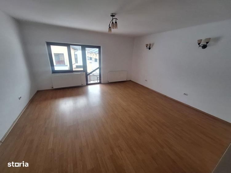 Casa P+etaj in Vladesti - 8