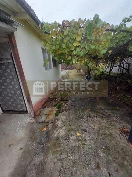 Casa cu teren in Barcanesti,la 5 km Ploiesti,Pret 61000 EUR - 14