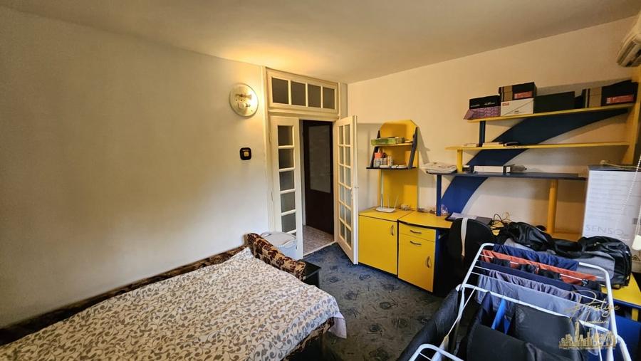 Apartament 2 camere tip Q de vanzare la parter, str. Feldioarei - 9